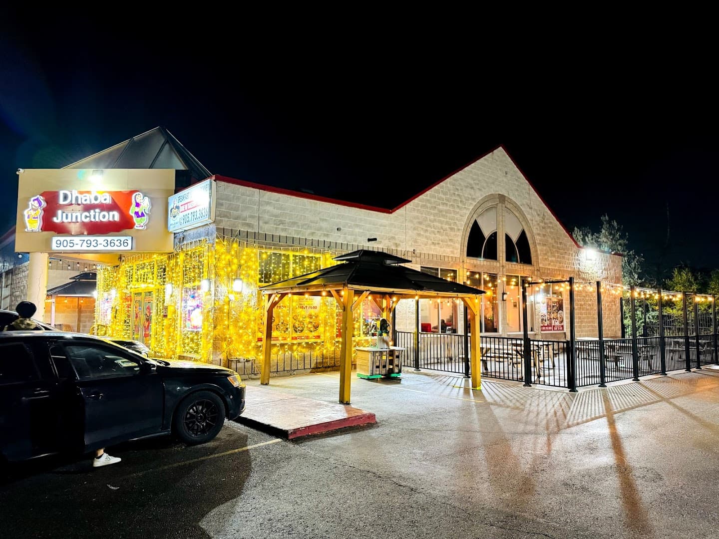 Dhaba Junction on Queen 6