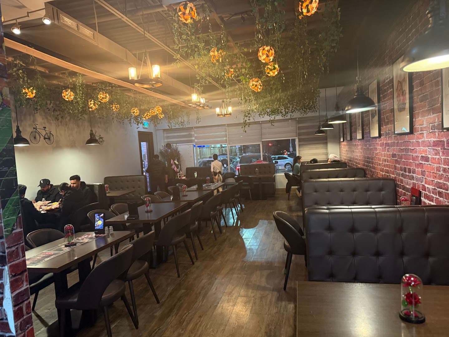 Indian Sweet Master - Authentic Indian Restaurant (Brampton) 1